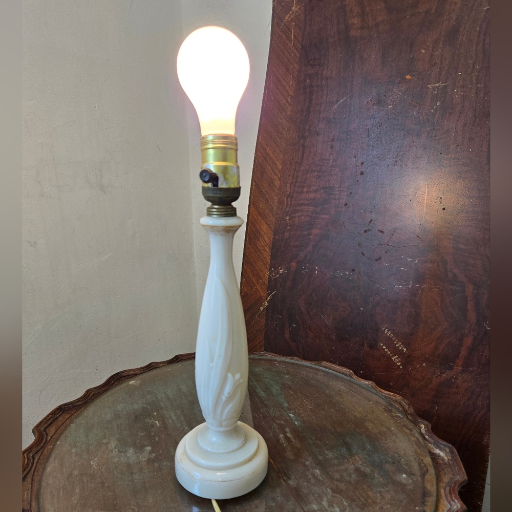 Vintage Aladdin Table Lamp Base